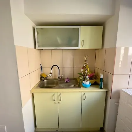 Cronos Apartment Bucharest